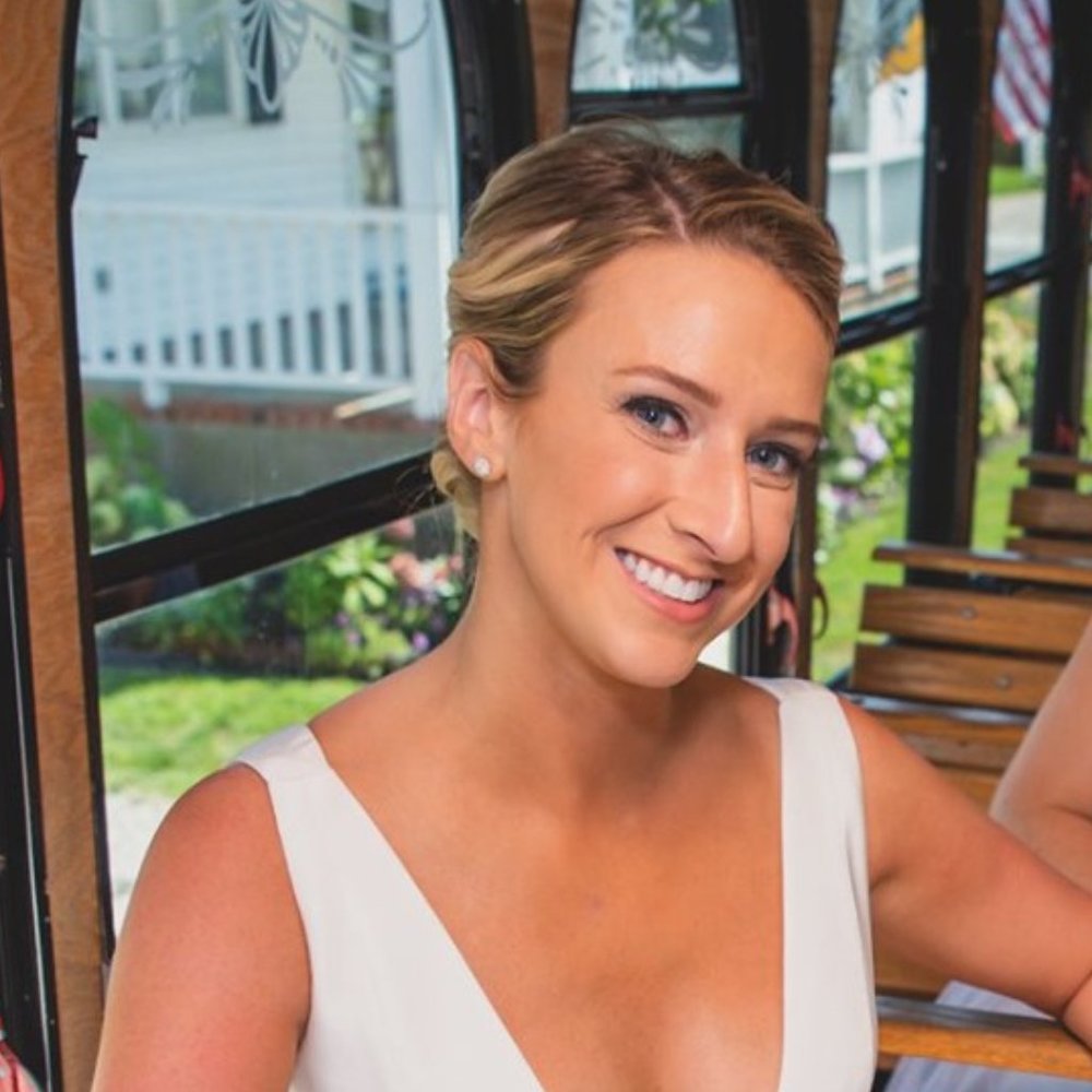 Meet your Posher, Abby